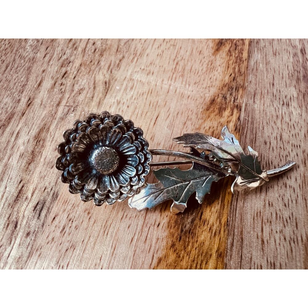 Sterling Silver Brooch Pin Oak Leaf Flower 2” Signed Vintage Jewelry Floral